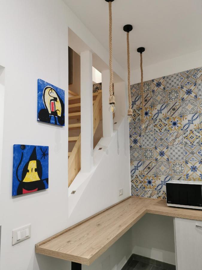 La Piccola Formica Charme Rooms 巴勒莫 外观 照片