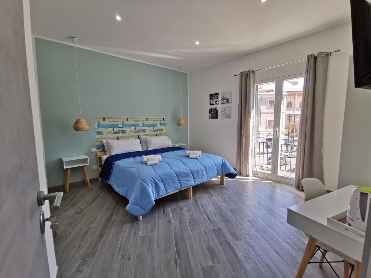 La Piccola Formica Charme Rooms 巴勒莫 外观 照片