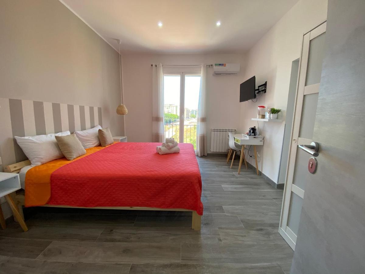 La Piccola Formica Charme Rooms 巴勒莫 外观 照片